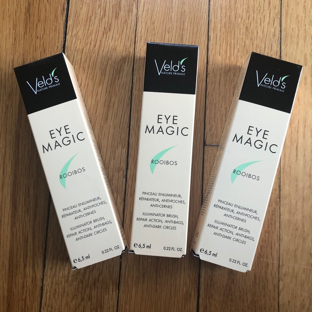 Eye concealer cream with brush lot of 3